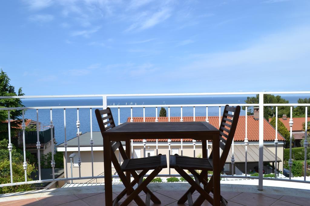 Apartment Jugo Piran Exterior photo